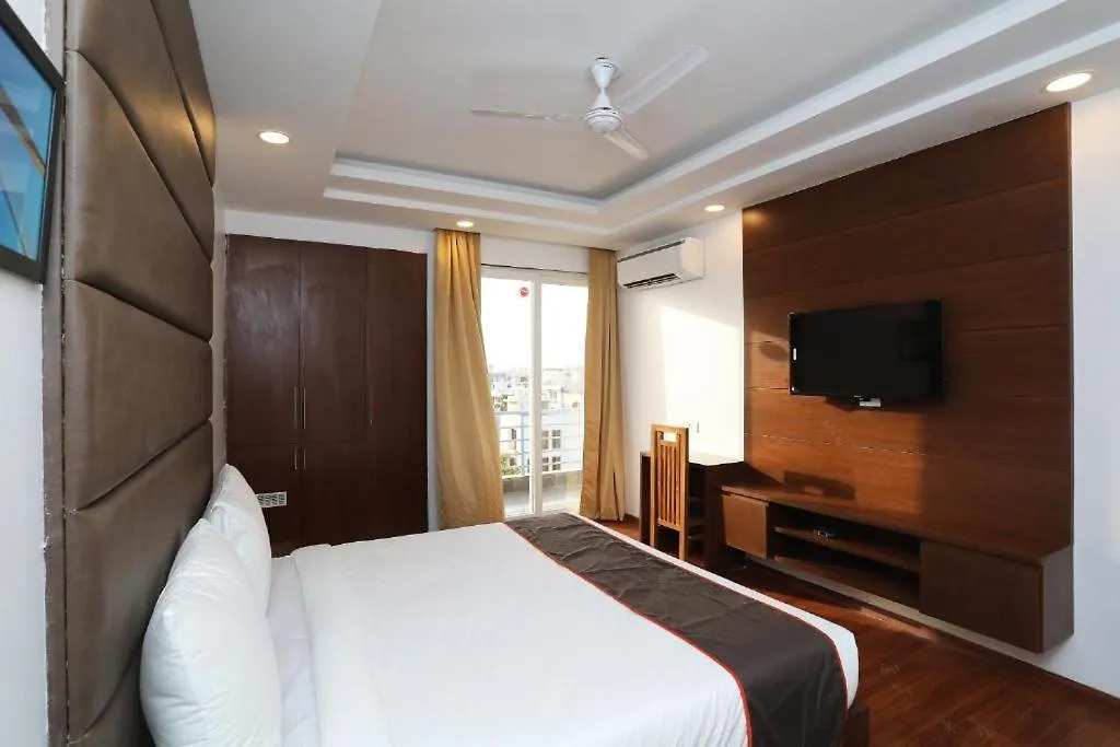 ***  Ls21 Gurgaon By Gobravo Hotels India